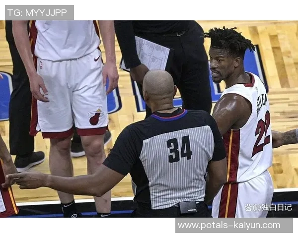 字母哥愤怒撕裂球衣雄鹿惨败后更衣室冲突升级引发关注