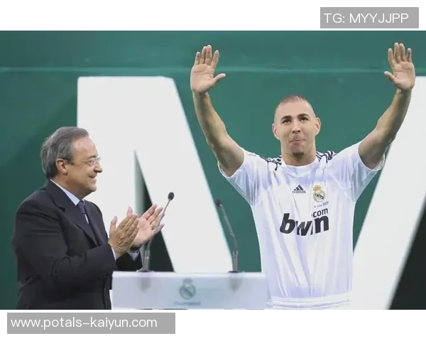 本泽马的传奇之路:从青涩少年到世界足球巨星的蜕变与荣耀 本泽马的传奇之路:从青涩少年到世界足球巨星的蜕变与荣耀